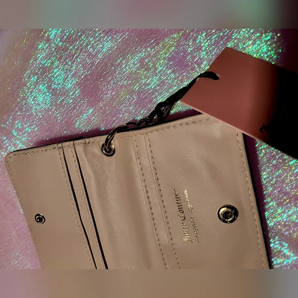 Juicy Couture key fob - Picture 4 of 7